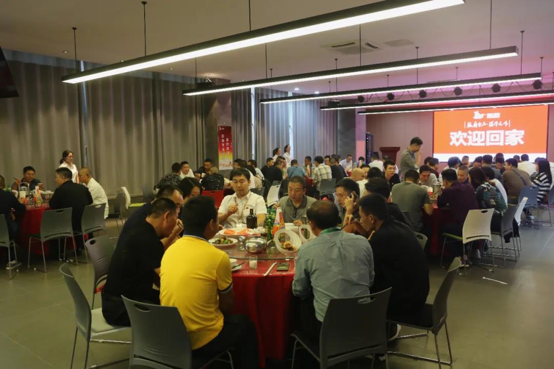 聰廚參展湖南食餐會(huì)暨良之隆食材節(jié)成果豐碩 聰廚參展湖南食餐會(huì)暨良之隆食材節(jié)成果豐碩